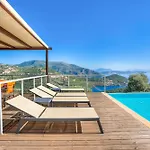 Villa Alfresco *