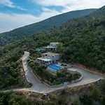 Alfresco Syvota