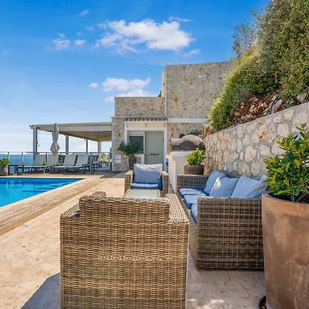 Alfresco Villa Sivota